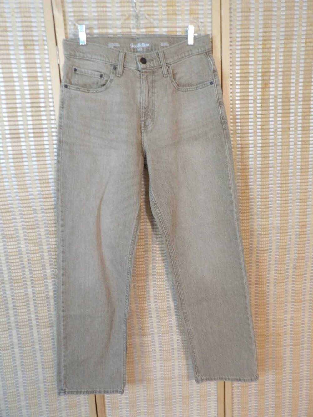 NWT Men's Goodfellow 30x30 Relaxed Fit Straight Leg Beige Total Flex Denim Jeans
